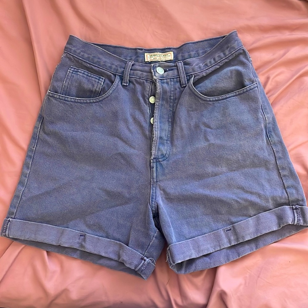 Vintage Guess high waisted purple mom shorts